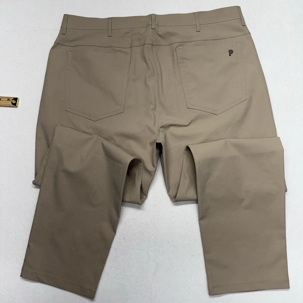 Public Rec Men's Performance Pants 40x32 Khaki Stretch 5 Pocket Casual Golf
